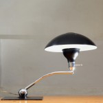 XL tafellamp Bauhaus stijl. Te koop bij Vintage Interior, € 950